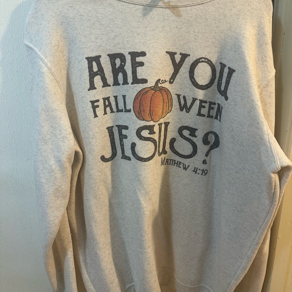 Women’s Crewneck Sweatshirt - Light Heather with Fall Pumpkin Graphic